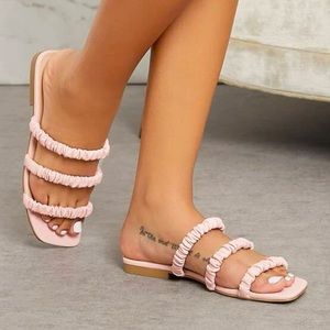 3 Strap Ruched Sandals